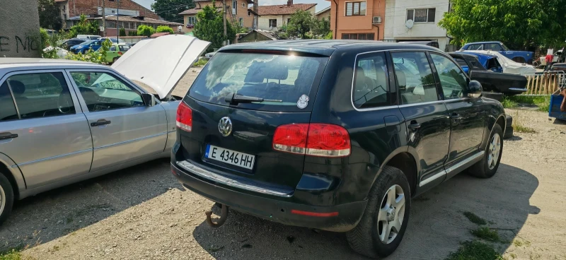 VW Touareg, снимка 4 - Автомобили и джипове - 47525744