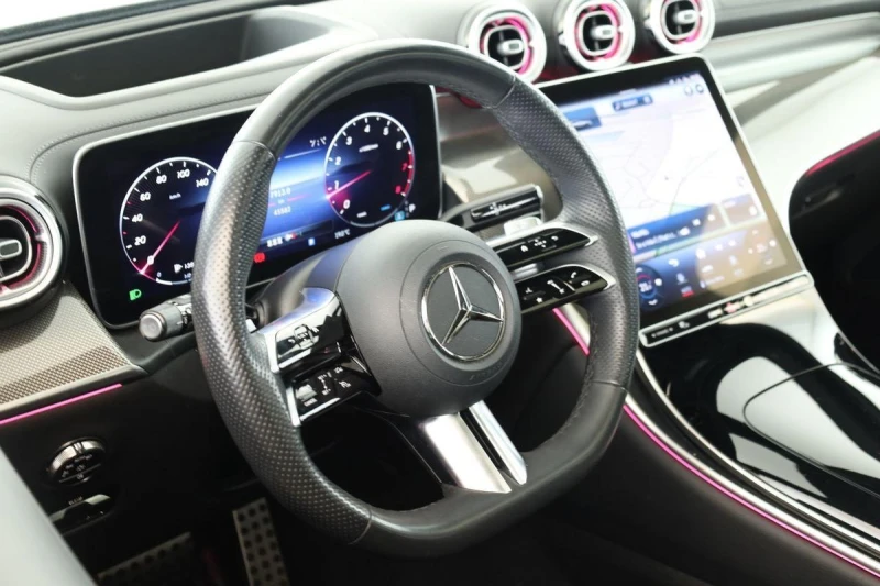 Mercedes-Benz GLC 300 i* AMG* 4M* PANO* HEAD-UP* 360 CAM* DISTR* KEYLESS, снимка 8 - Автомобили и джипове - 51286110