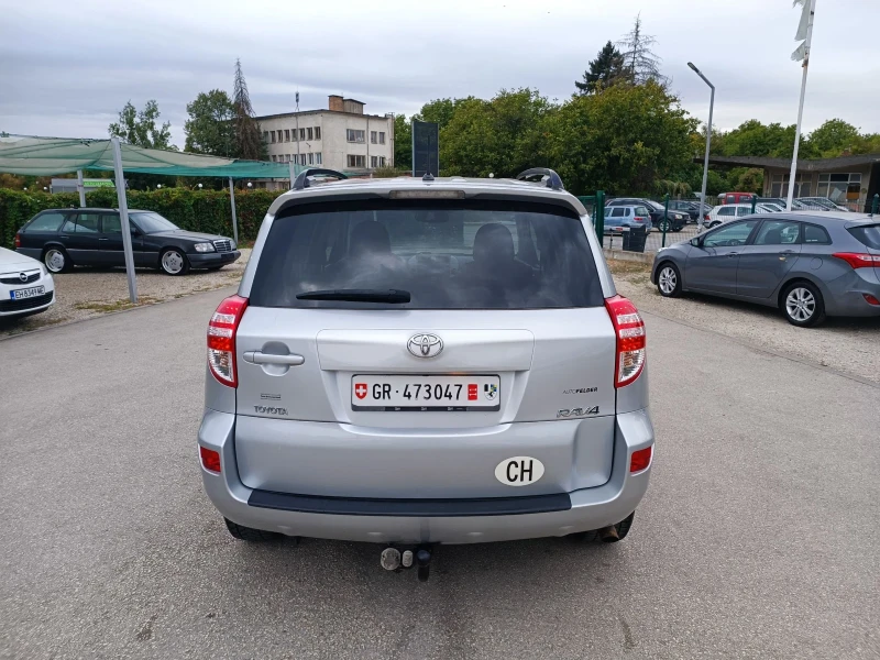 Toyota Rav4 2.0i-158кс-ШВЕЙЦАРИЯ-РЪЧКА-6ск-4х4-FACELIFT, снимка 3 - Автомобили и джипове - 51871746