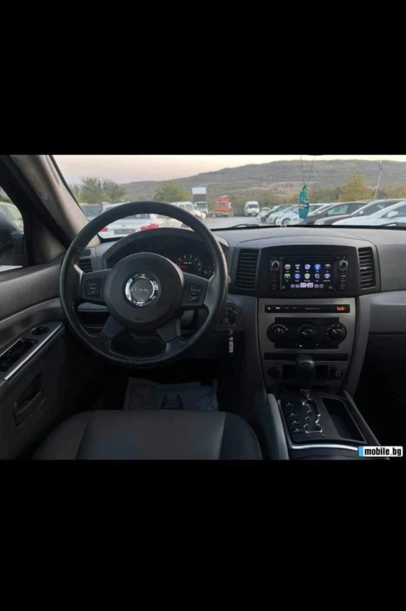 Jeep Grand cherokee, снимка 4 - Автомобили и джипове - 52266245