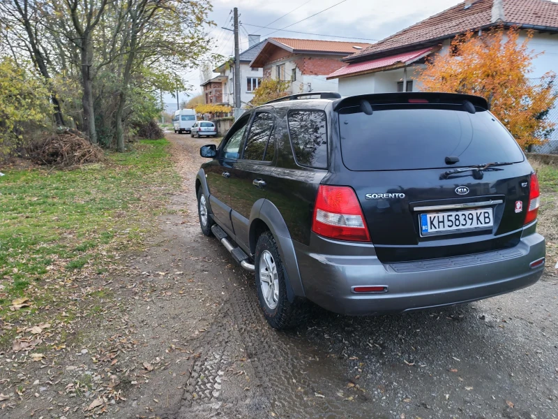 Kia Sorento, снимка 9 - Автомобили и джипове - 52352740