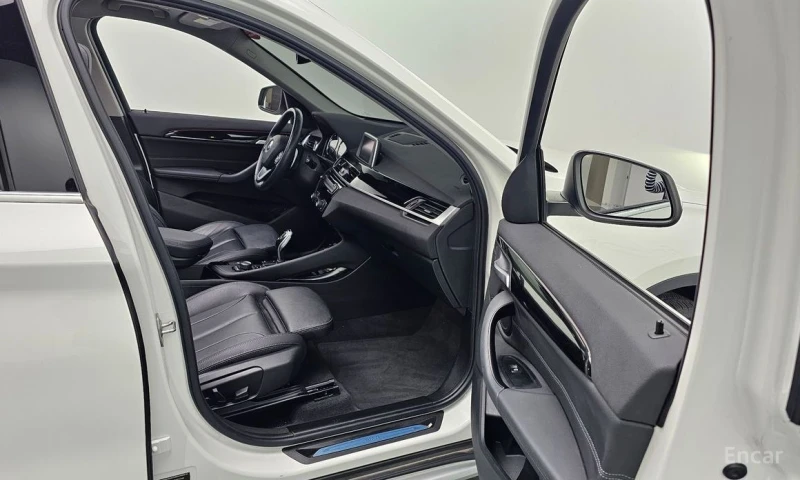 BMW X1, снимка 10 - Автомобили и джипове - 53034040