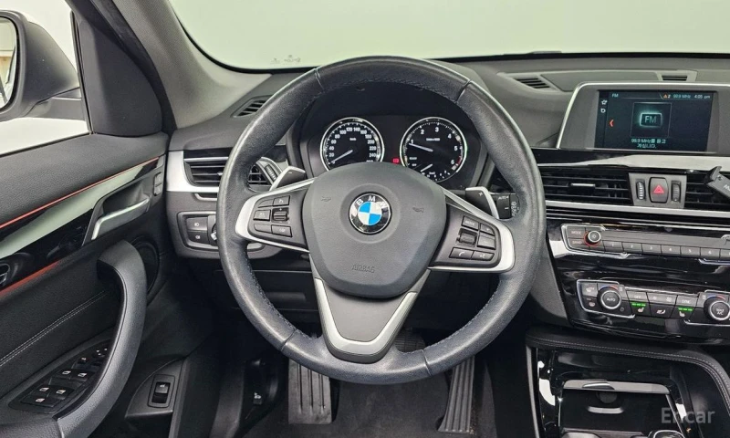 BMW X1, снимка 13 - Автомобили и джипове - 53034040