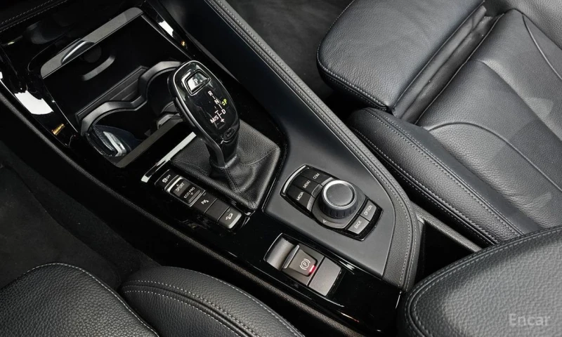 BMW X1, снимка 9 - Автомобили и джипове - 53034040