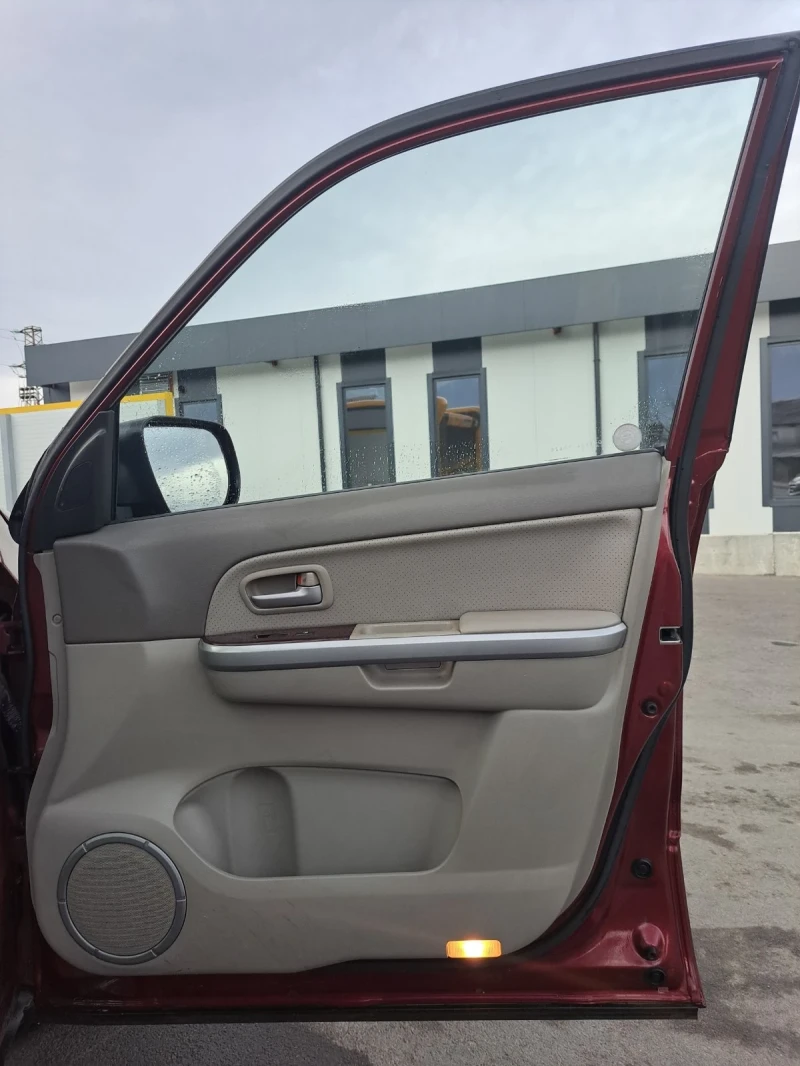 Suzuki Grand vitara 2.7 V6, снимка 7 - Автомобили и джипове - 53200973