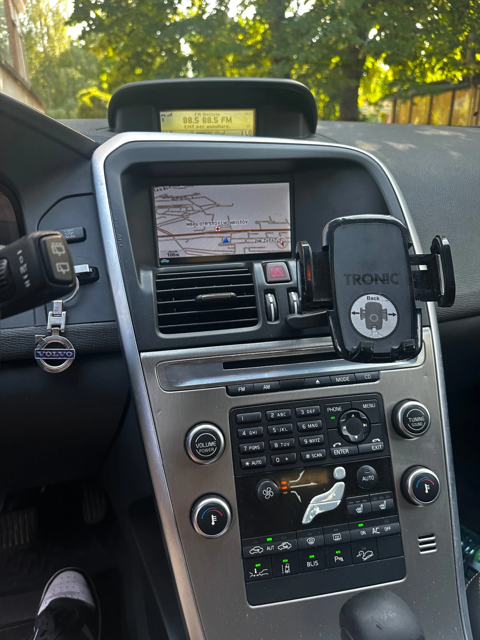 Volvo XC60 Xc60 D5 - изображение 5