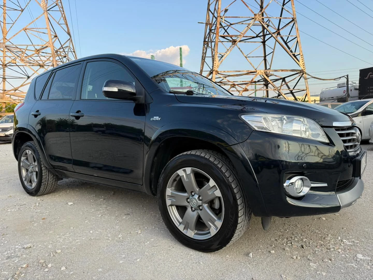 Toyota Rav4 АВТОМАТ / КАТО НОВА - изображение 8