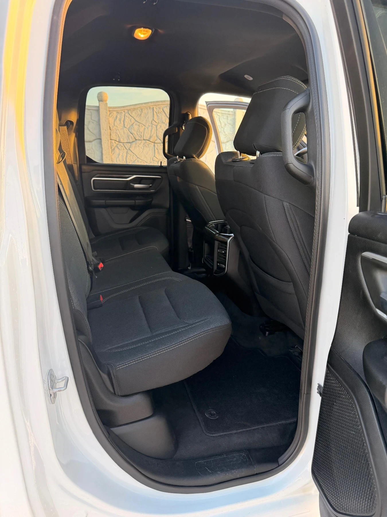 Dodge RAM 1500 5, 7 HEMI Big Horn edition  | Mobile.bg   13