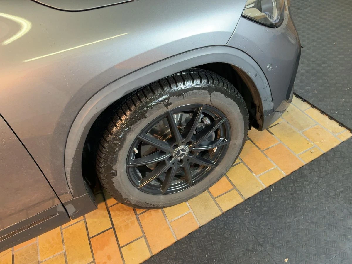 Mercedes-Benz GLA 220 d 4Matic AMG Line/360/Мъртъв ъгъл/Multibeam, снимка 9 - Автомобили и джипове - 53952118