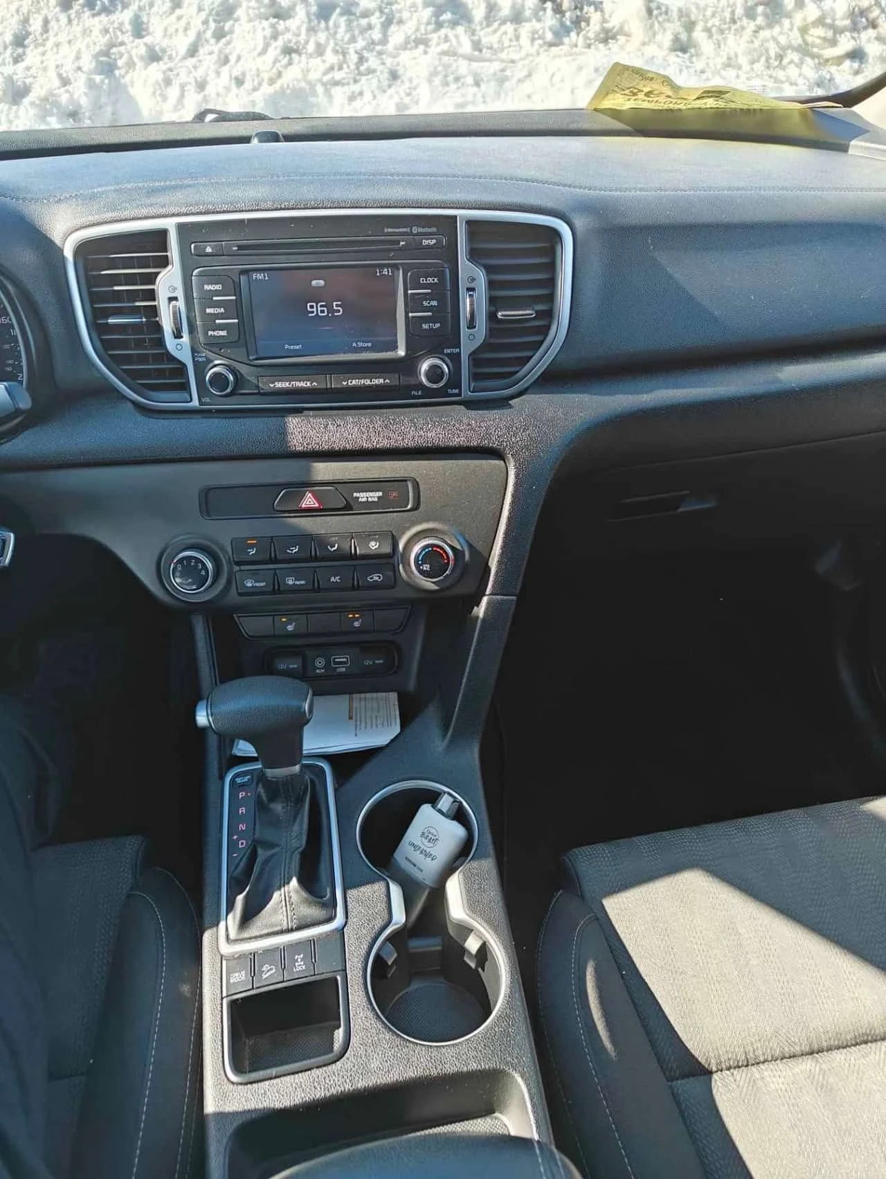 Kia Sportage * LX * CARFAX * ЦЕНА ДО БГ, снимка 9 - Автомобили и джипове - 53999052