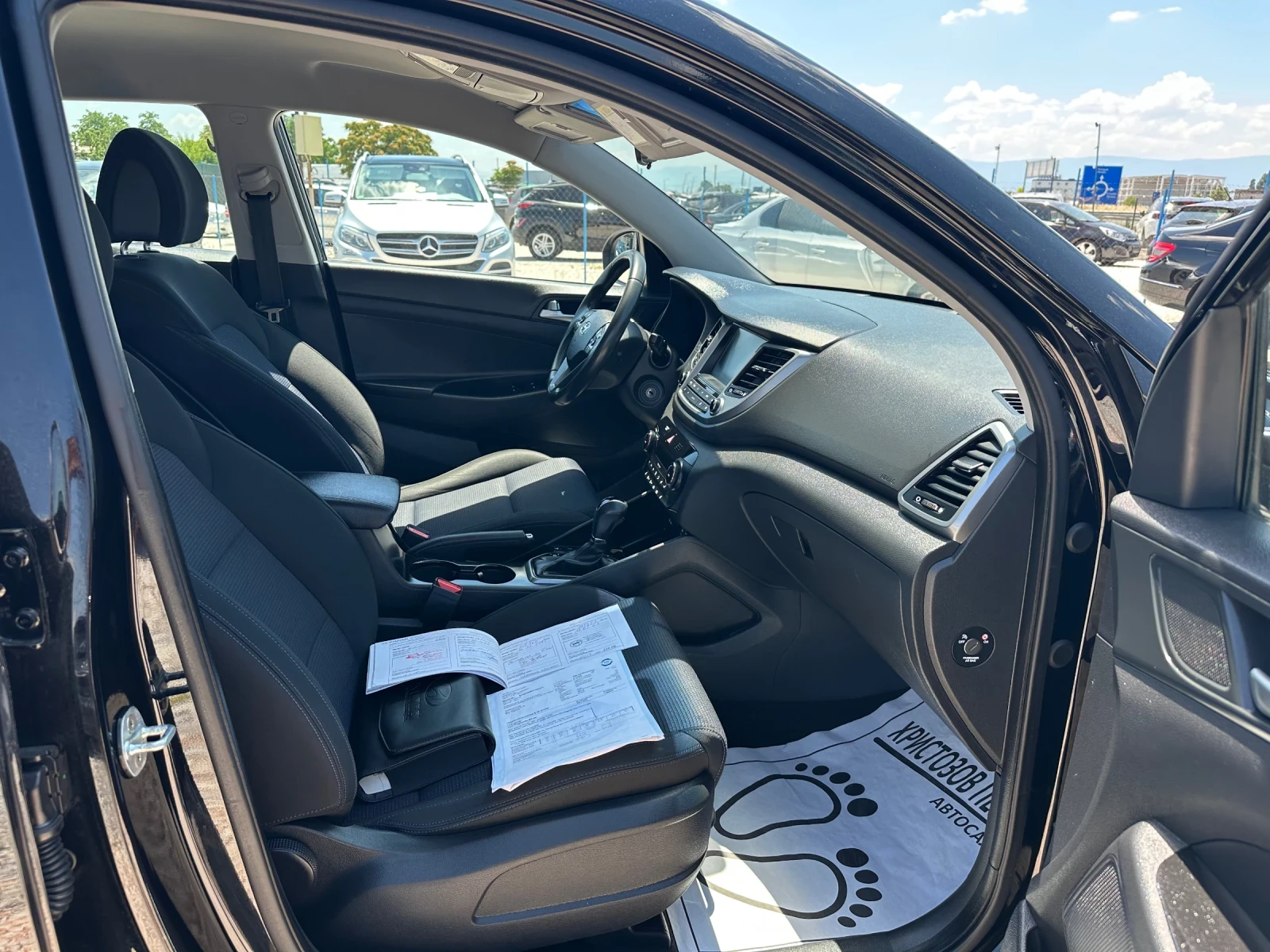 Hyundai Tucson 1.7 CRDI, ГЕРМАНИЯ, КАМЕРА, НАВИ, ТОП!!!, снимка 15 - Автомобили и джипове - 54147262