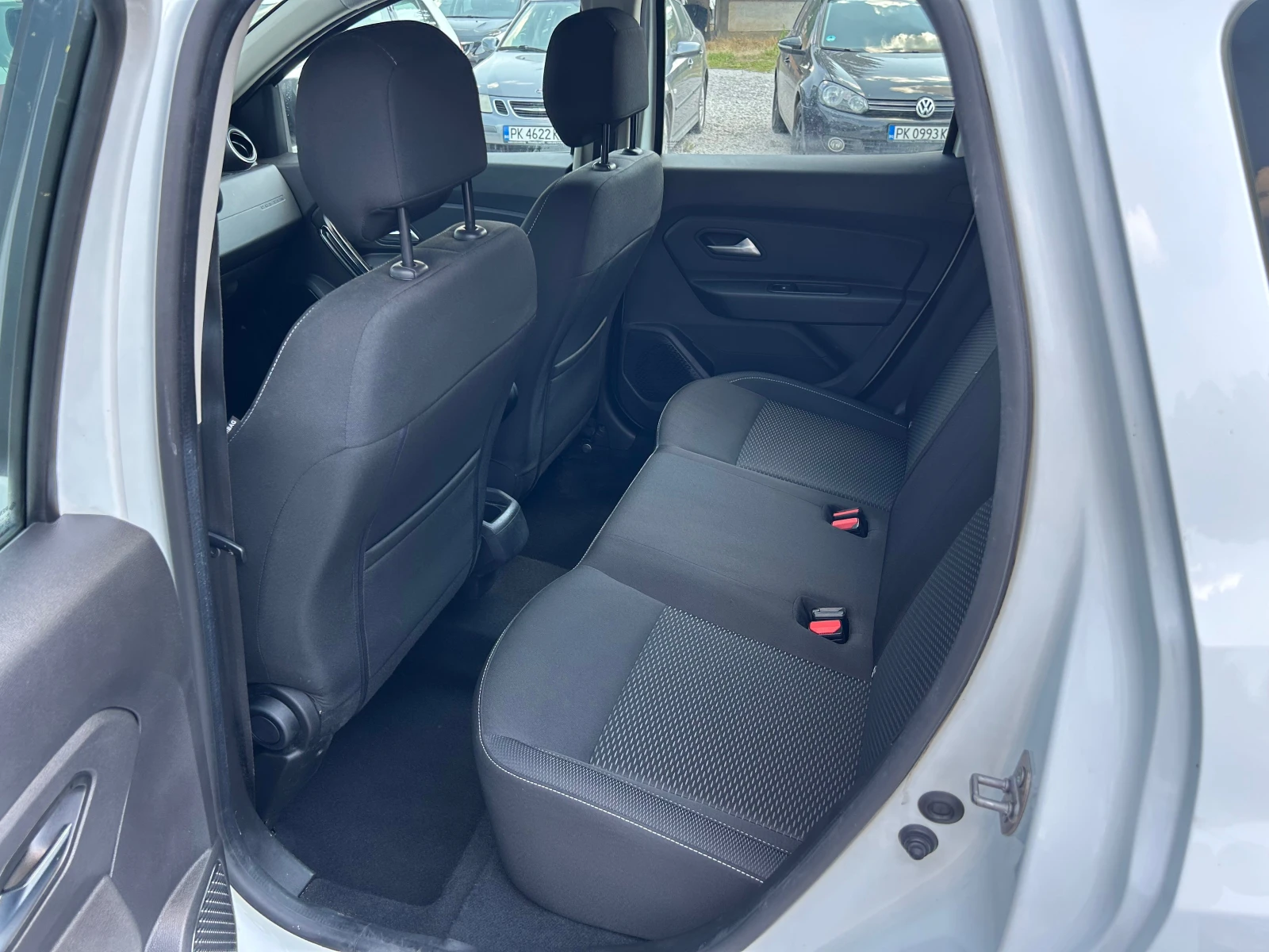 Dacia Duster 1.0TCE GAS EURO6D, снимка 11 - Автомобили и джипове - 55596024