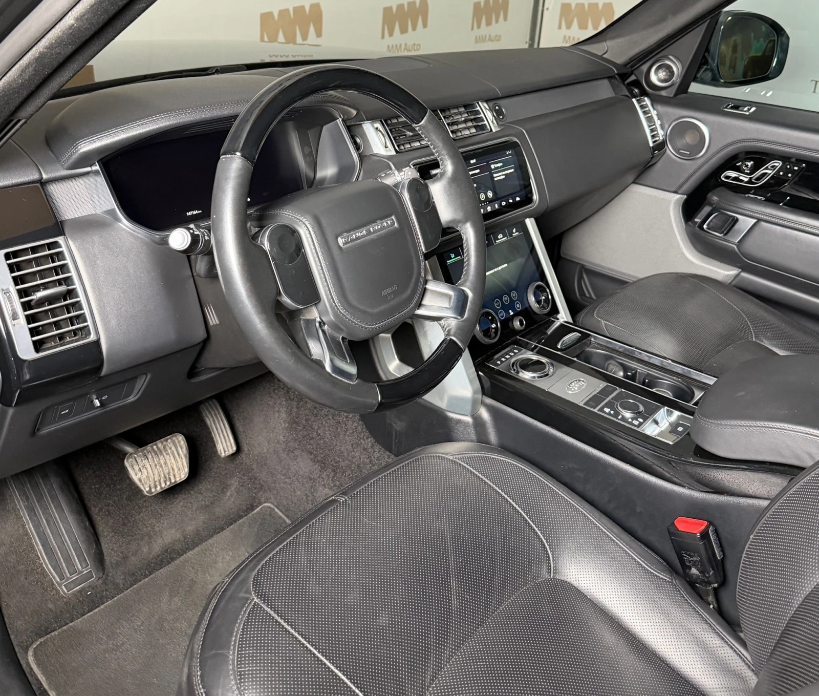 Land Rover Range rover SD V8* Massage* Ventilation* Pano* Meridian, снимка 7 - Автомобили и джипове - 55958370