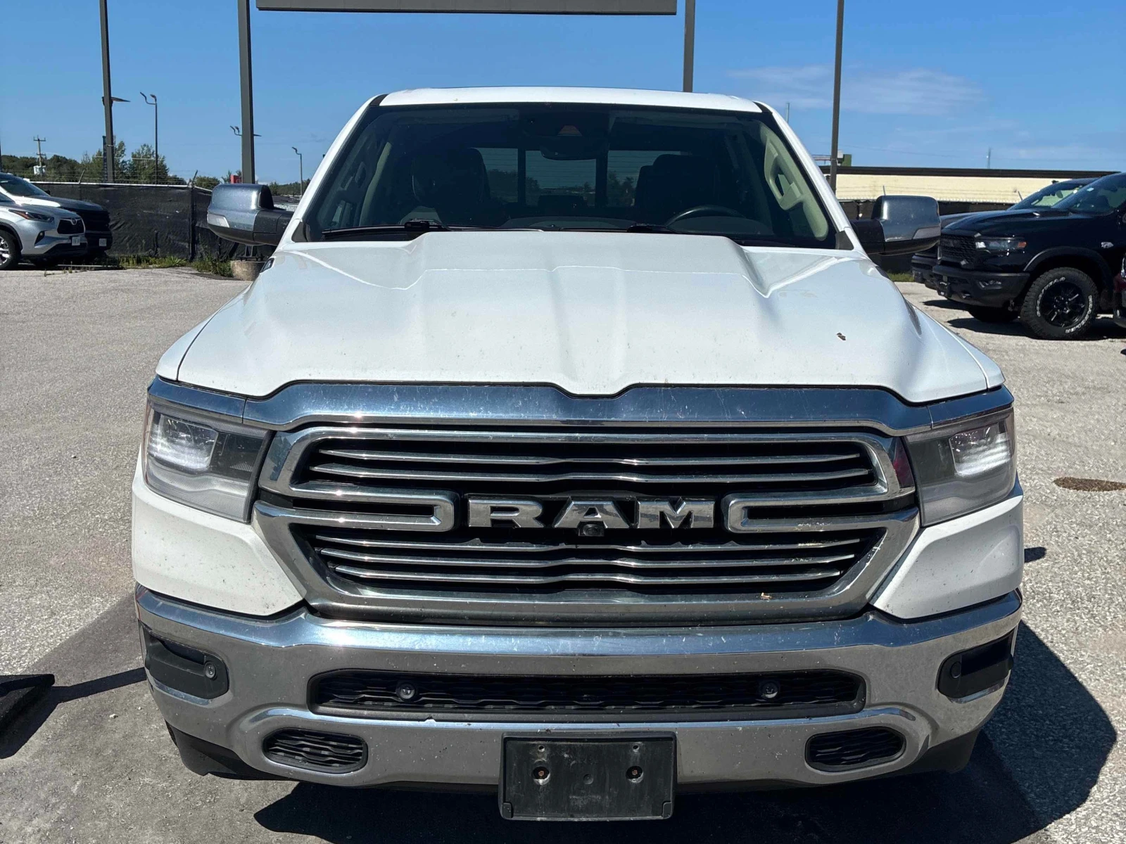 Dodge RAM 1500 * Laramie * АВТОКРЕДИТ БЕЗ ПЪРВОНАЧАЛНА ВНОСКА* , снимка 6 - Автомобили и джипове - 55988399