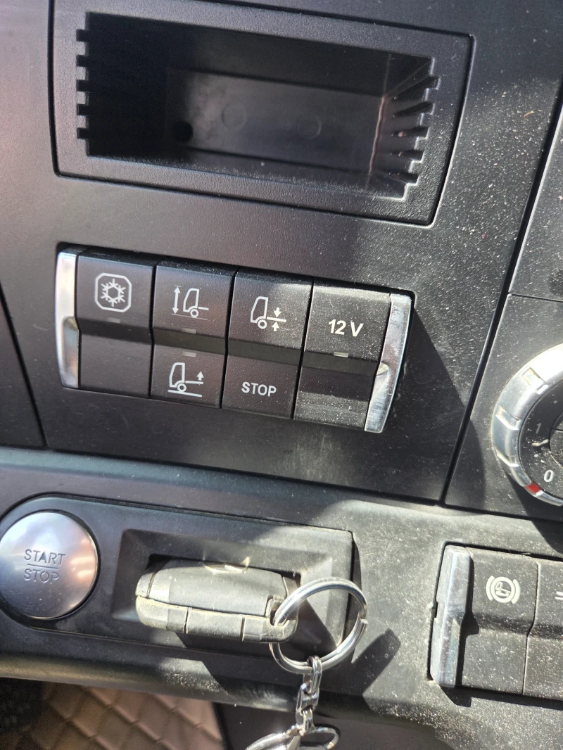 Mercedes-Benz Actros, снимка 14 - Камиони - 52647422