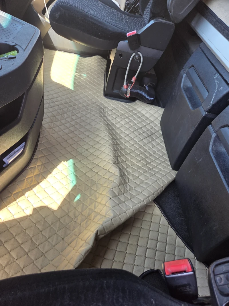 Mercedes-Benz Actros, снимка 4 - Камиони - 52647422