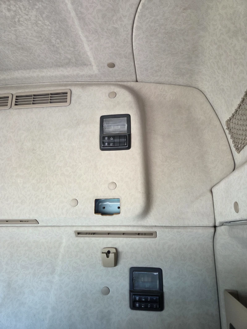 Mercedes-Benz Actros, снимка 11 - Камиони - 52647422