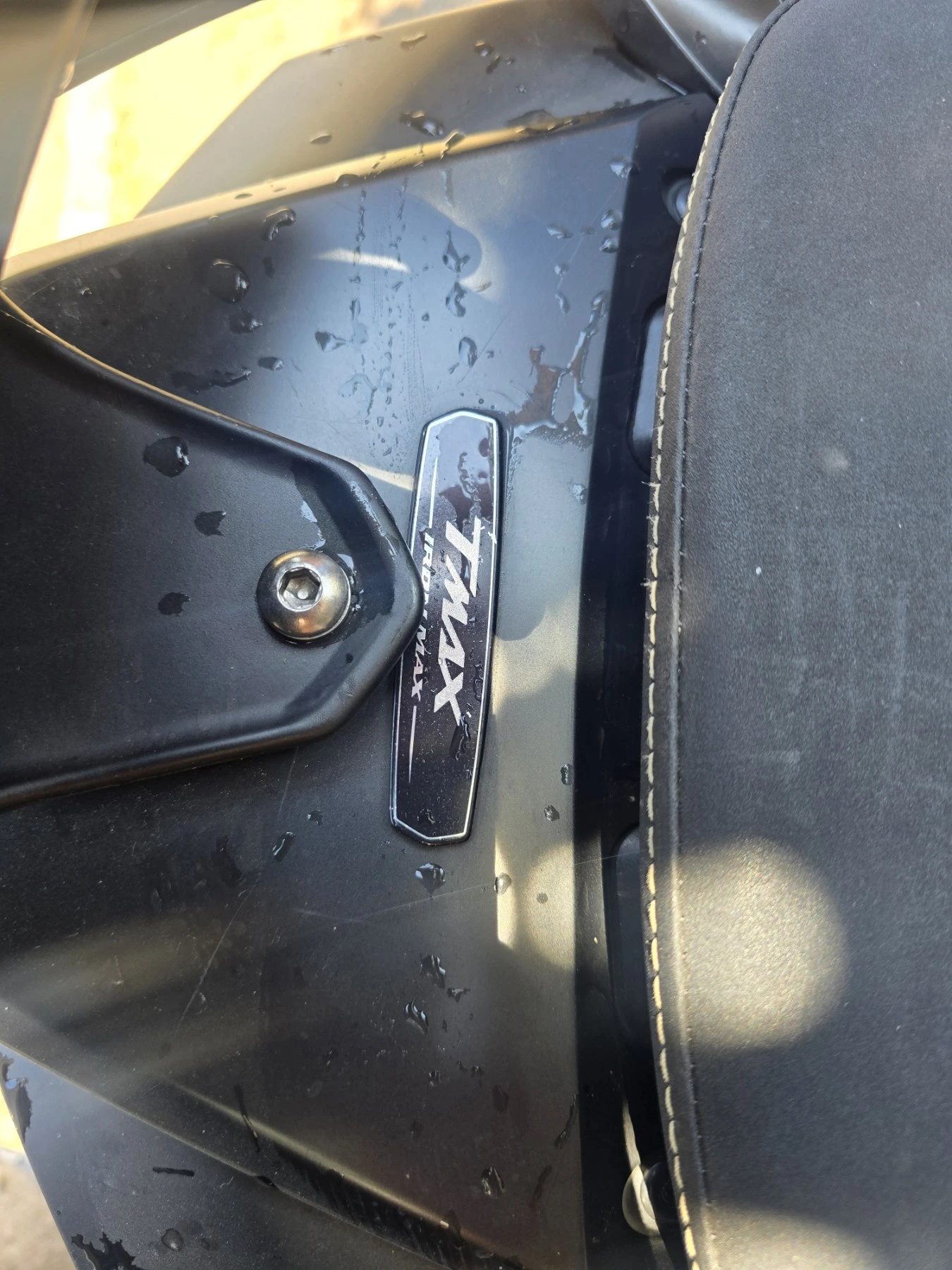 Yamaha T-max Iron max* rizoma* akrapovic - изображение 7