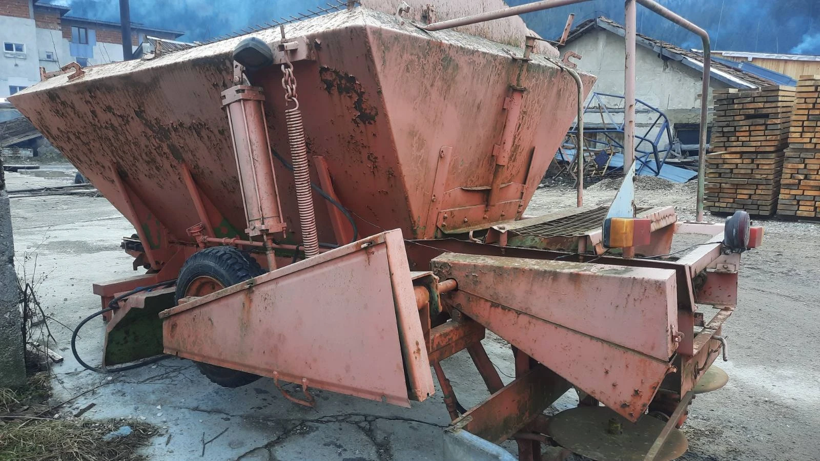 Други специализирани машини Друга Песъкар опесъчител, снимка 1