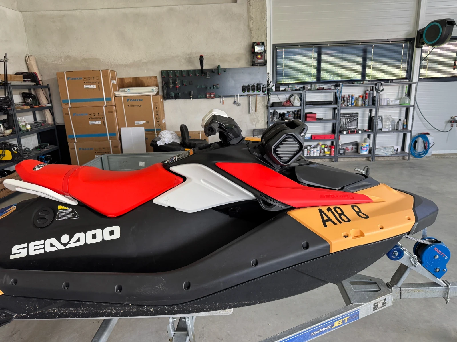 Джет Bombardier Sea Doo, снимка 7 - Воден транспорт - 54735237