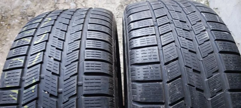 Гуми Зимни 255/50R19, снимка 3 - Гуми и джанти - 31948303