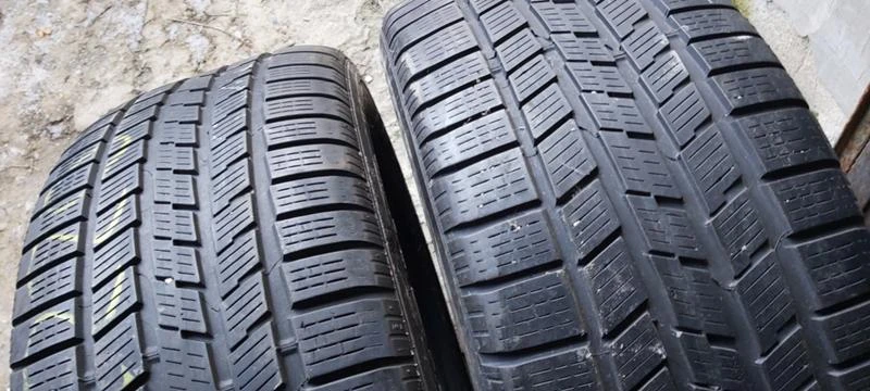 Гуми Зимни 255/50R19, снимка 2 - Гуми и джанти - 31948303