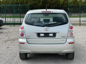 Toyota Corolla verso 2.2 D4D, снимка 5