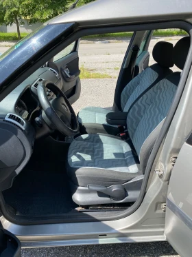 Skoda Roomster 1.4i Бензин * * клима * * парктконик темпомат 164к, снимка 12
