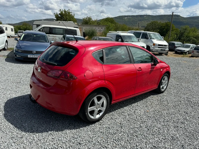 Seat Leon 1.9 тди 105к.с климатик, снимка 5 - Автомобили и джипове - 47192889