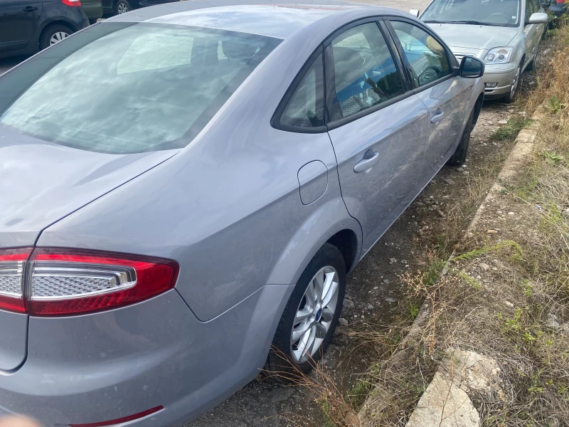 Ford Mondeo, снимка 4 - Автомобили и джипове - 47337554