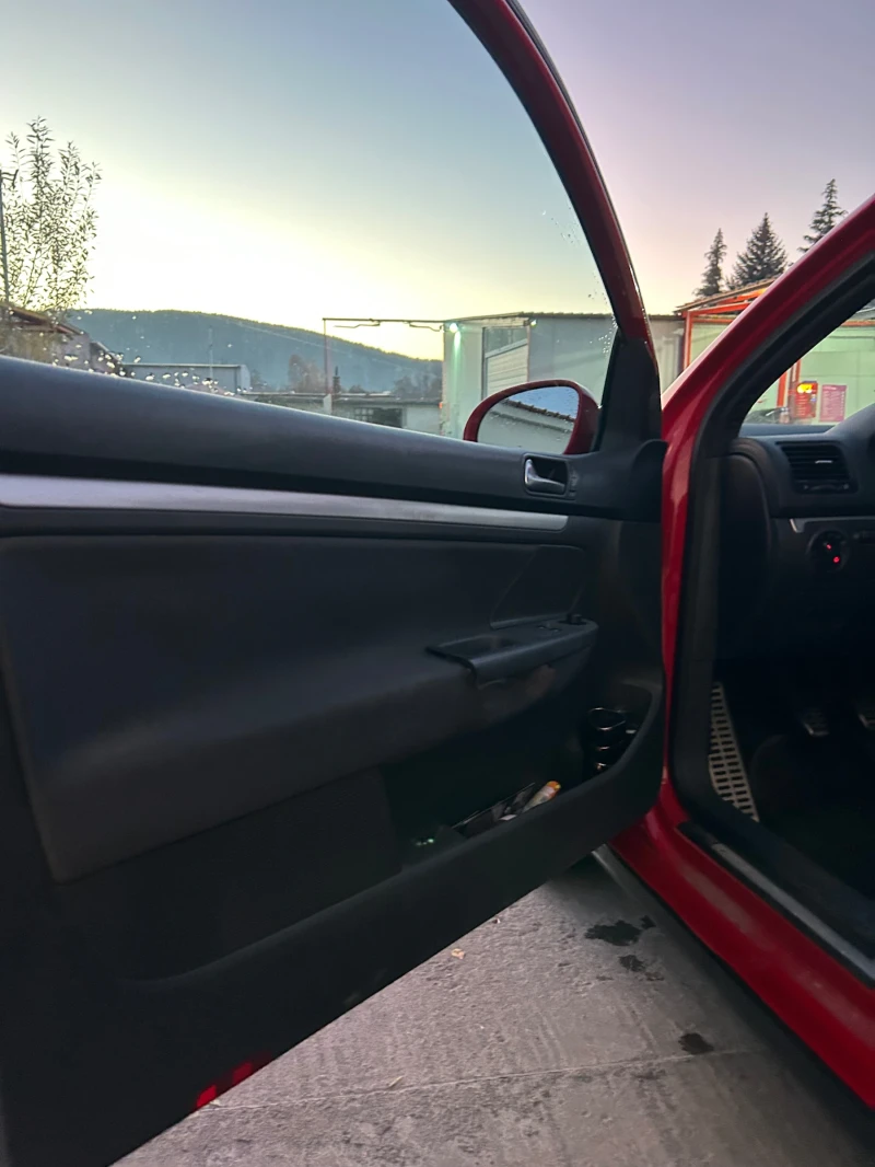 VW Golf Gti , снимка 12 - Автомобили и джипове - 47882251