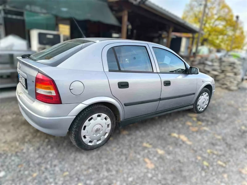 Opel Astra 1.4, снимка 7 - Автомобили и джипове - 48057227