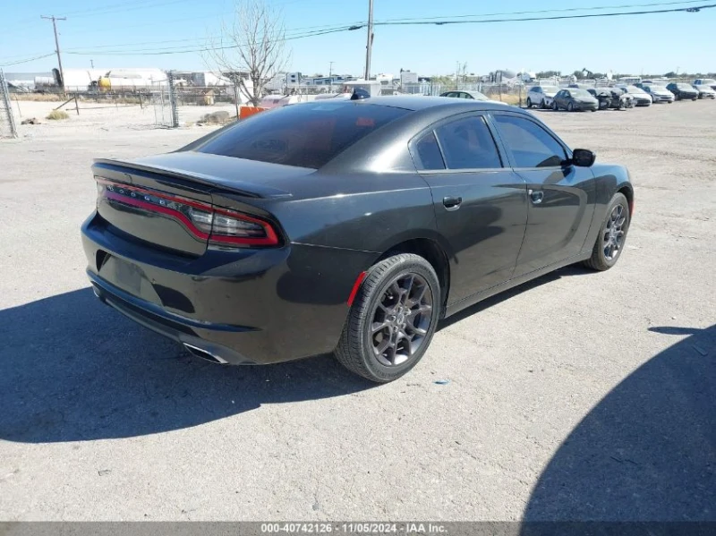 Dodge Charger 3.6L V-6 DOHC, VVT, 300HP All Wheel Drive, снимка 9 - Автомобили и джипове - 48766170