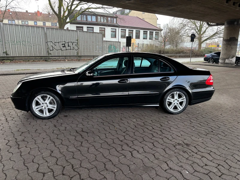 Mercedes-Benz E 320 211, снимка 3 - Автомобили и джипове - 49306854