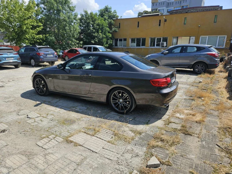 BMW 320, снимка 5 - Автомобили и джипове - 52405920