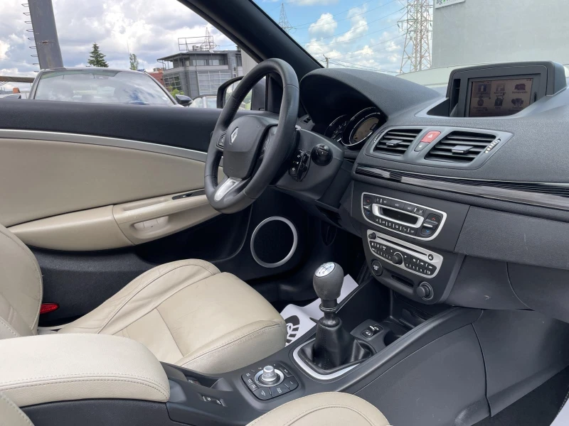 Renault Megane 1.4ТCE KAБРИО, снимка 15 - Автомобили и джипове - 51745624