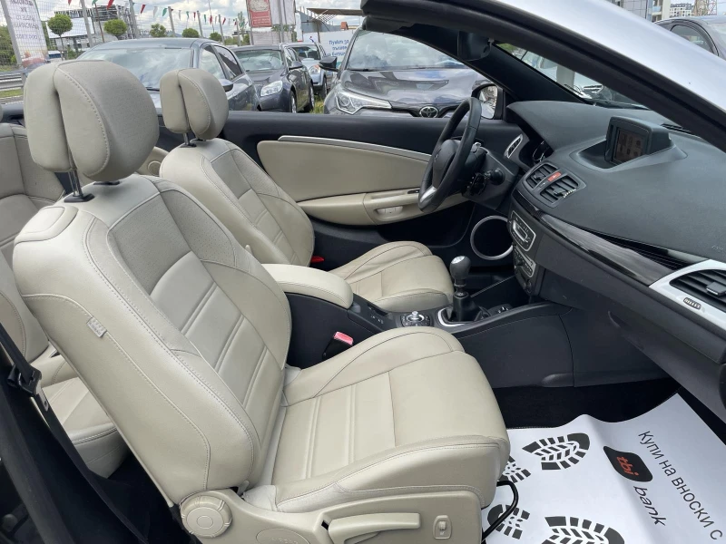Renault Megane 1.4ТCE KAБРИО, снимка 14 - Автомобили и джипове - 51745624