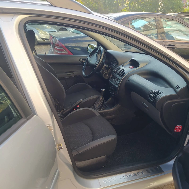 Peugeot 206 SW, снимка 5 - Автомобили и джипове - 52789810