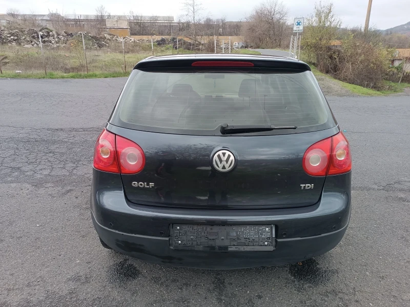 VW Golf 1.9tdi, снимка 4 - Автомобили и джипове - 52594677