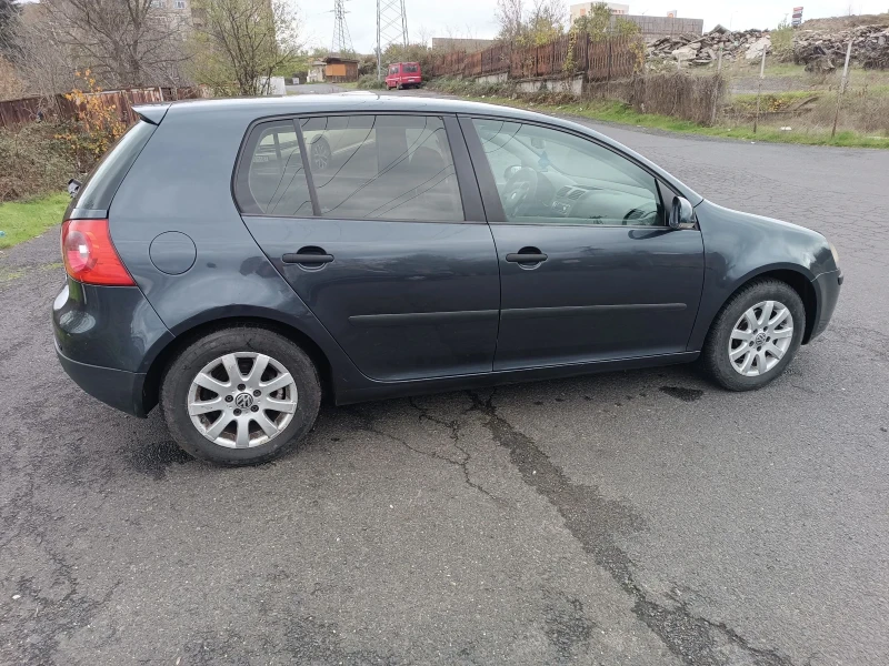 VW Golf 1.9tdi, снимка 6 - Автомобили и джипове - 52594677