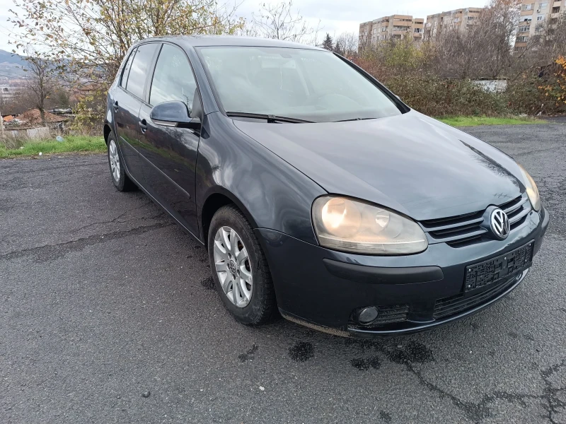 VW Golf 1.9tdi, снимка 7 - Автомобили и джипове - 52594677