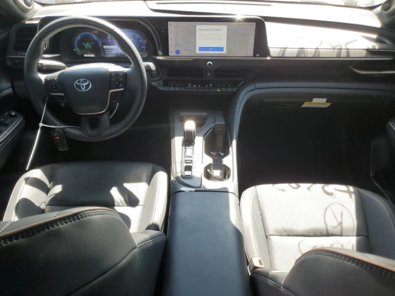 Toyota Crown 2.5 XLE, снимка 8 - Автомобили и джипове - 52828506