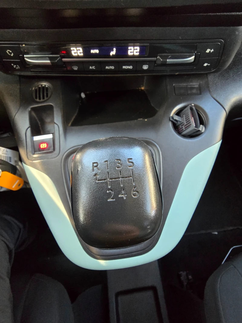 Citroen Berlingo XL* 7 места * 131к.с , снимка 9 - Автомобили и джипове - 52851887