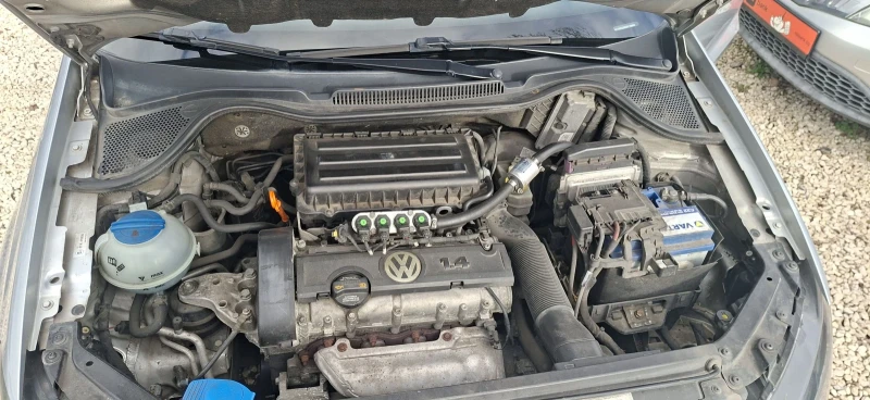 VW Polo 1, 4 БЕНЗИН/ГАЗ, снимка 10 - Автомобили и джипове - 53022574