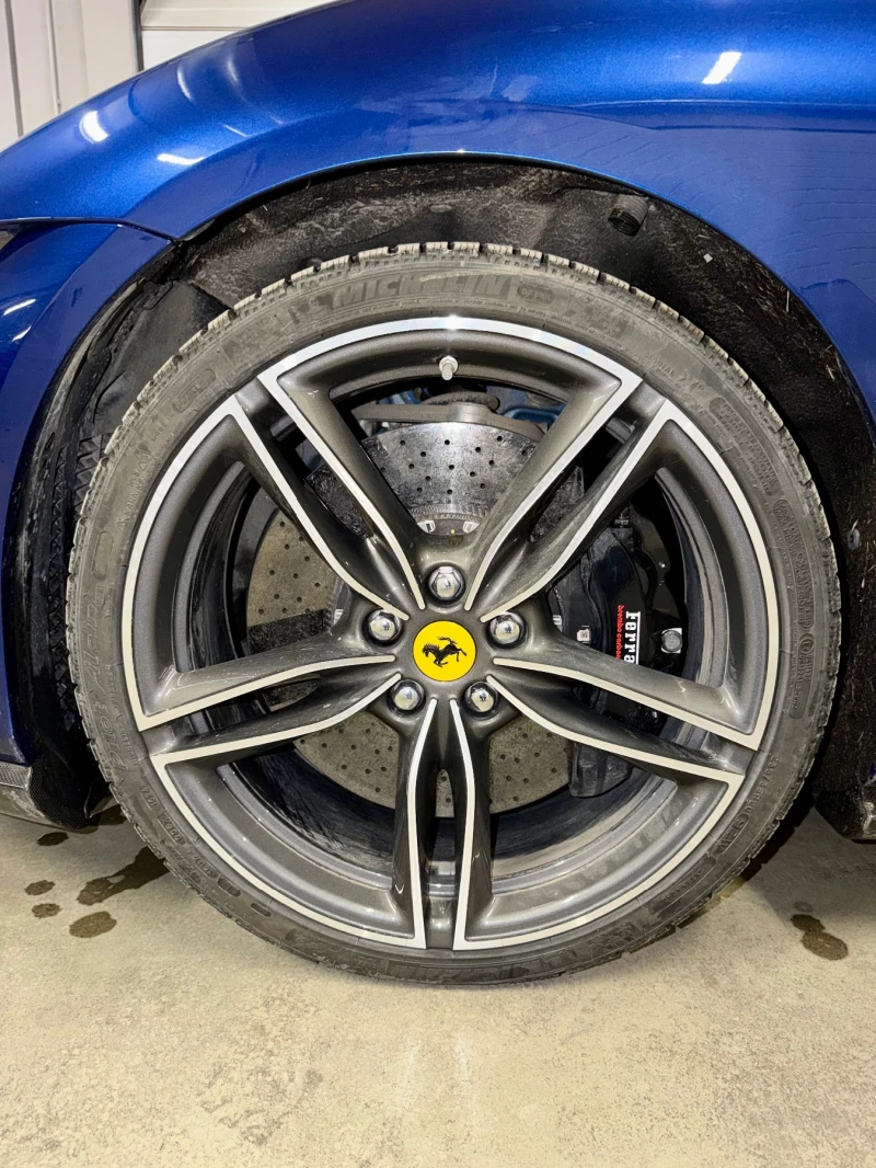 Ferrari Roma гаранция / Carbon Ceramic/ PPF, снимка 6 - Автомобили и джипове - 53344237