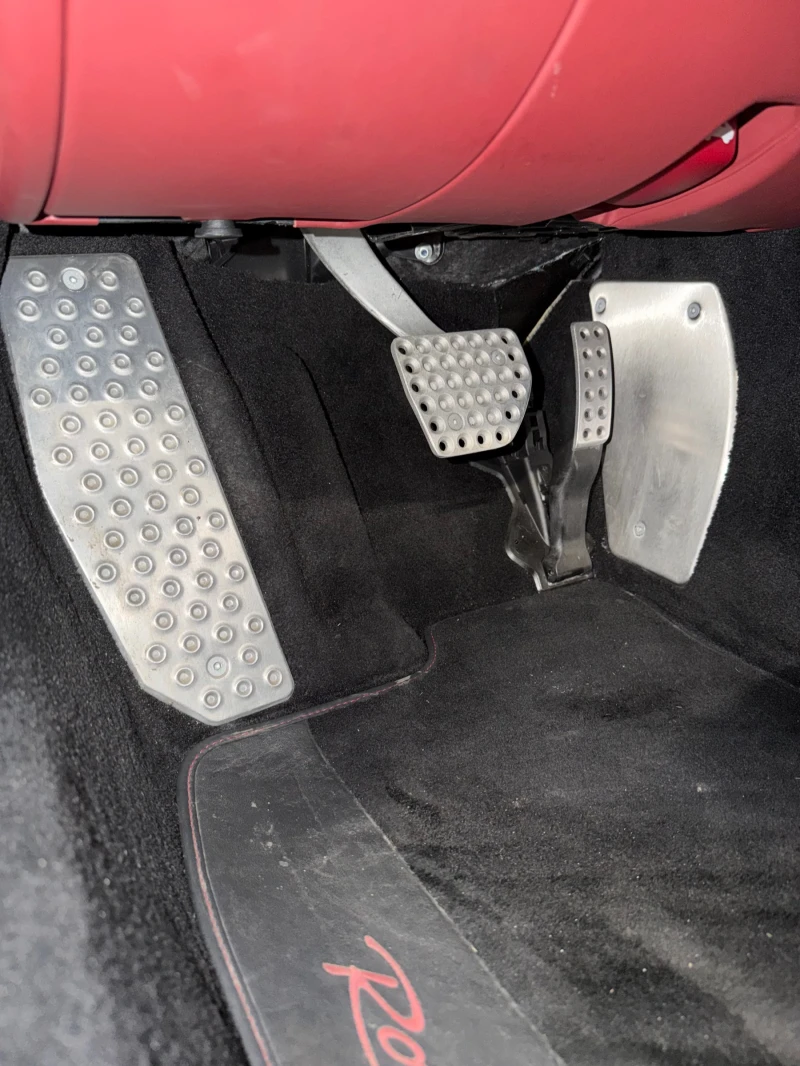 Ferrari Roma гаранция / Carbon Ceramic/ PPF, снимка 16 - Автомобили и джипове - 53344237