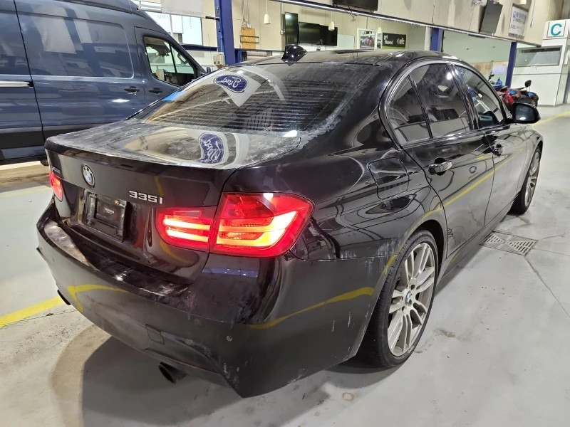 BMW 335 M ПАКЕТ * * LANE ASSIST * * ЧЕРЕН САЛОН * * , снимка 3 - Автомобили и джипове - 53574655