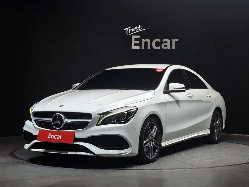 Mercedes-Benz CLA 220 Amg Line