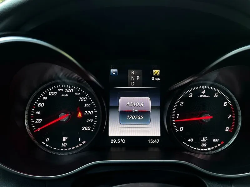 Mercedes-Benz C 200 4Matic - САМО 30% АВАНС, снимка 8 - Автомобили и джипове - 56251392