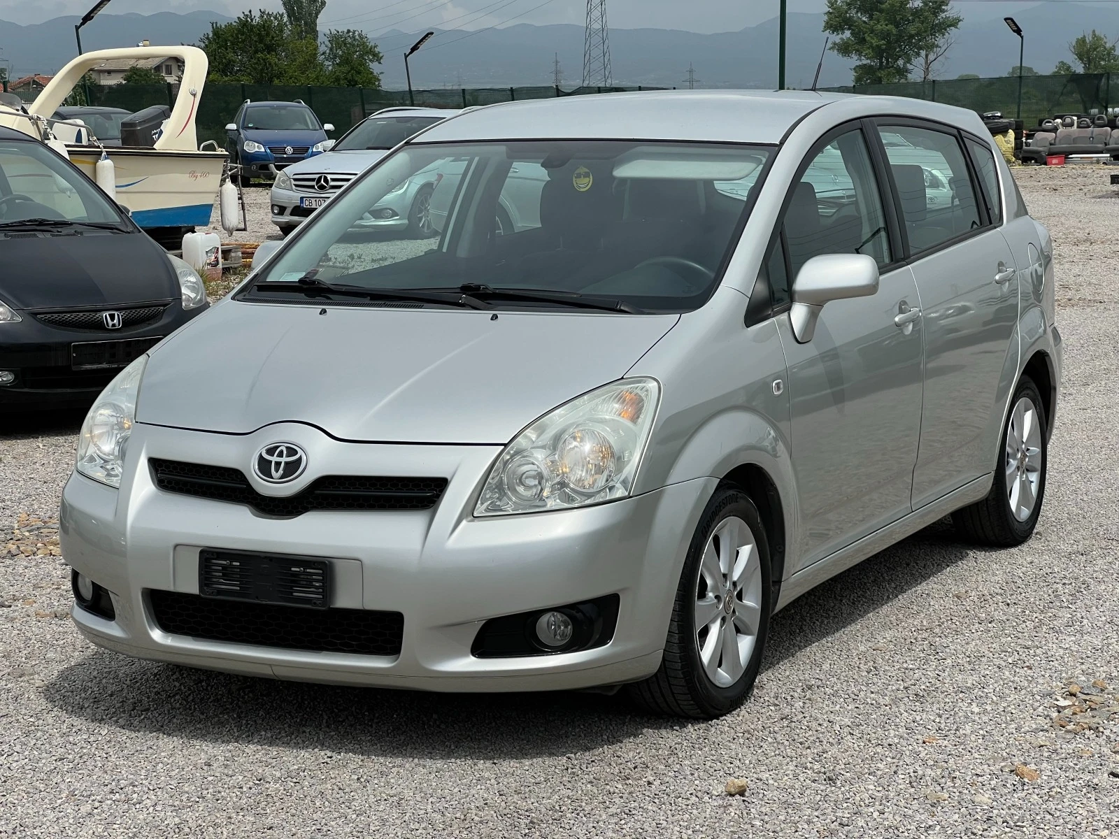 Toyota Corolla verso 2.2 D4D - [1] 